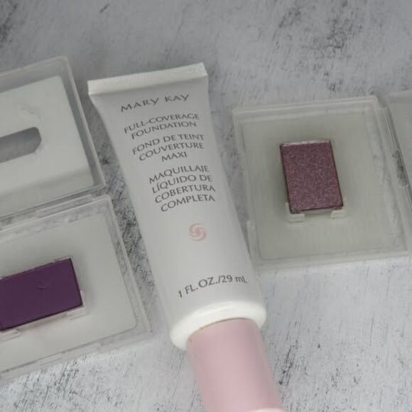 ✨ NEW Mary Kay 3-PC Lot Full-Coverage Foundation Ivory, Mineral Eye Colors💜 - Picture 2 of 6